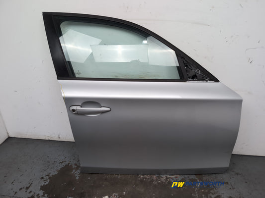 Bmw 1 Series 118d M Sport E87 Hatchback Door Front Rh Titansilber Metallic 354