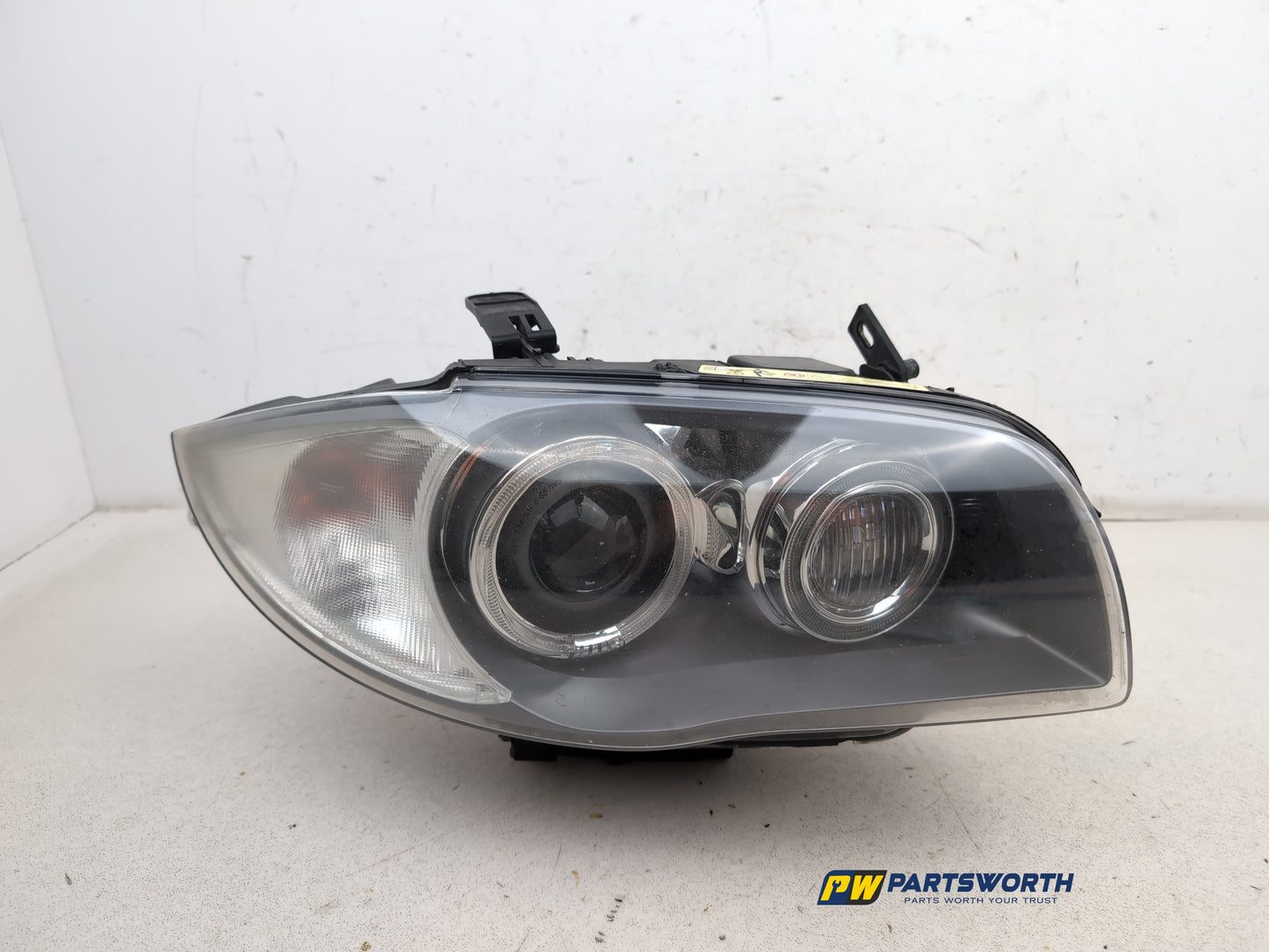 Headlamp RH 1