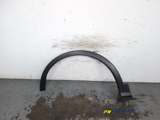 Moulding Wheel Arch Front LH 1