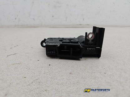 Positive Pole Battery Power Boot Distribution Fuse Box 1