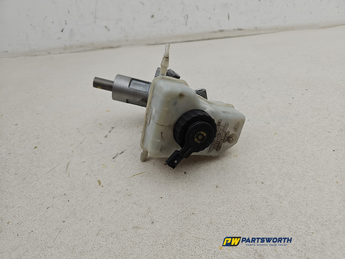 Brake Master Cylinder Assembly 1