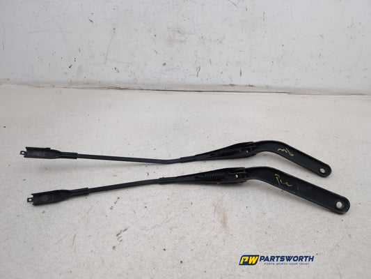 Wiper Front Arm 1