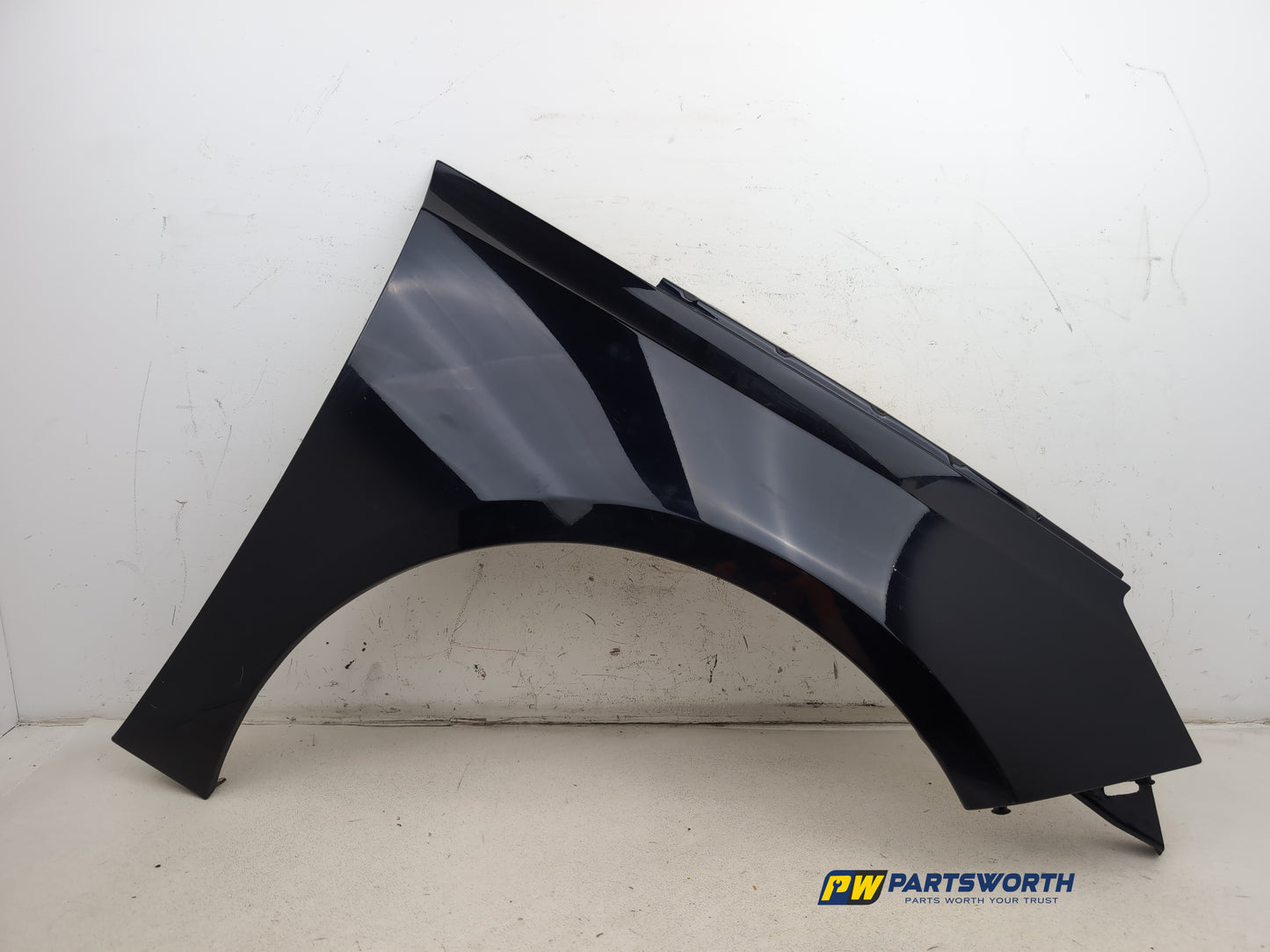 Wing Front RH 1