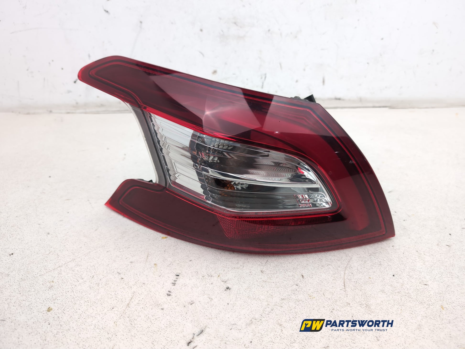Lamp Assembly Rear LH 1