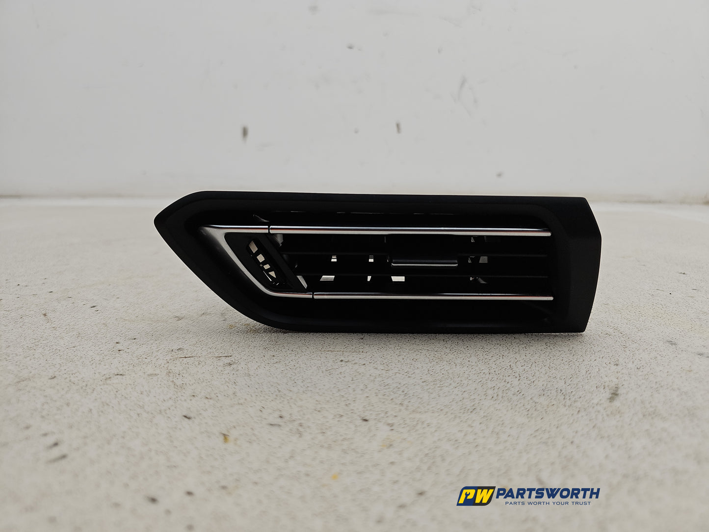 Dashboard Trim With Air Vent  1