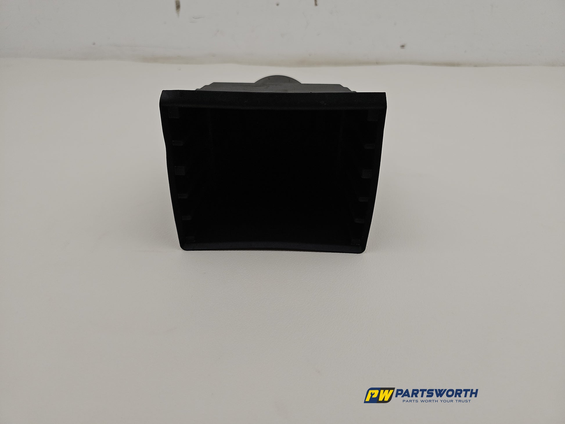 Centre Console Storage Tray 1