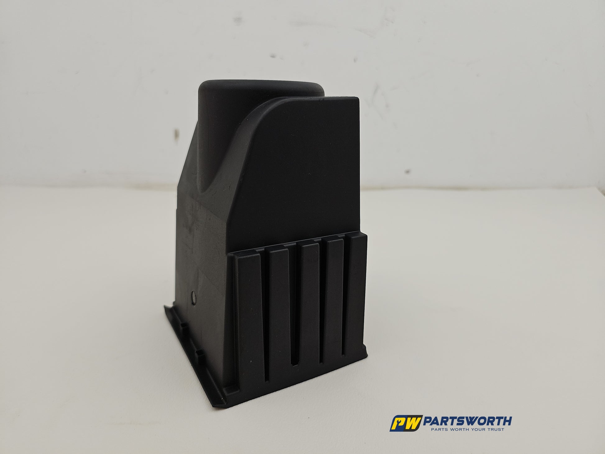 Centre Console Storage Tray 6