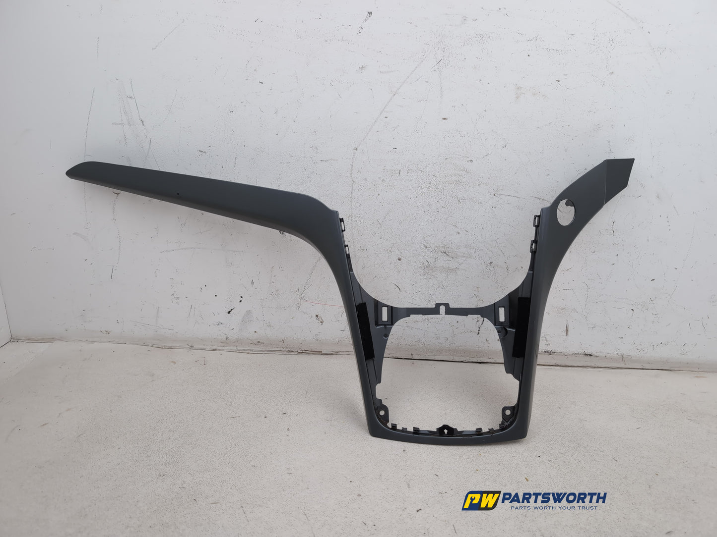 Centre Console Trim  1