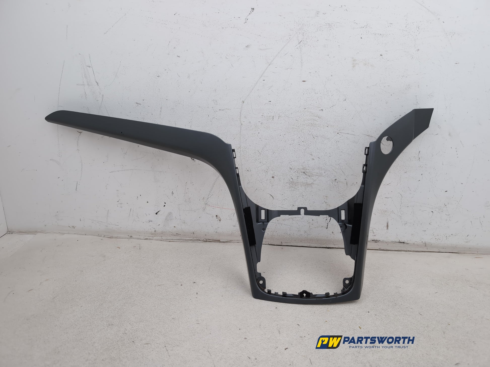 Centre Console Trim  1