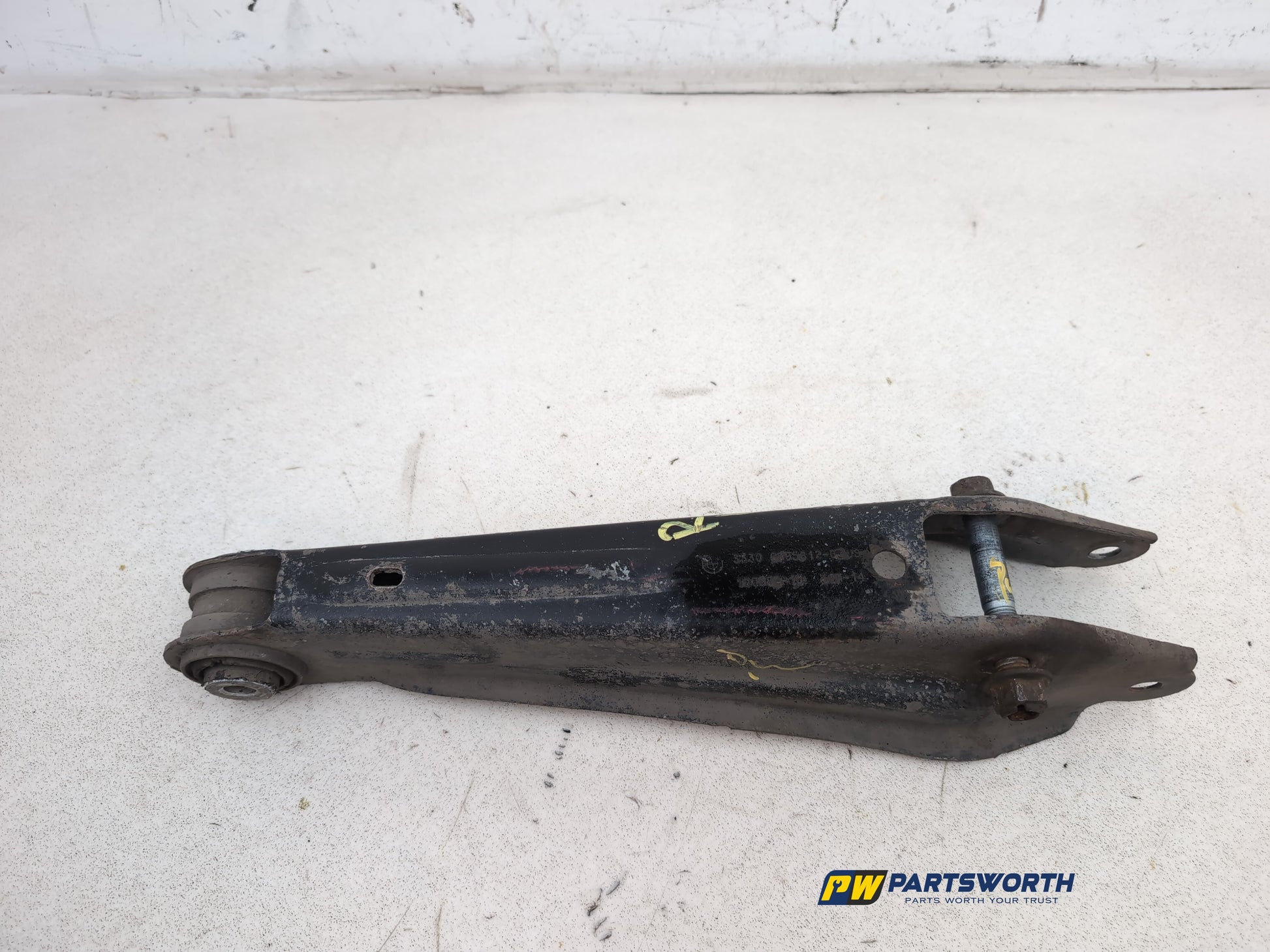 Suspension Arm Rear Wishbone RH 1