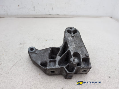 Transmission Mounting Bracket 1