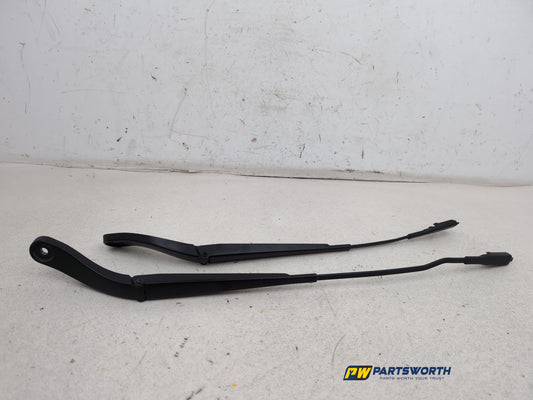 Wiper Front Arm 1