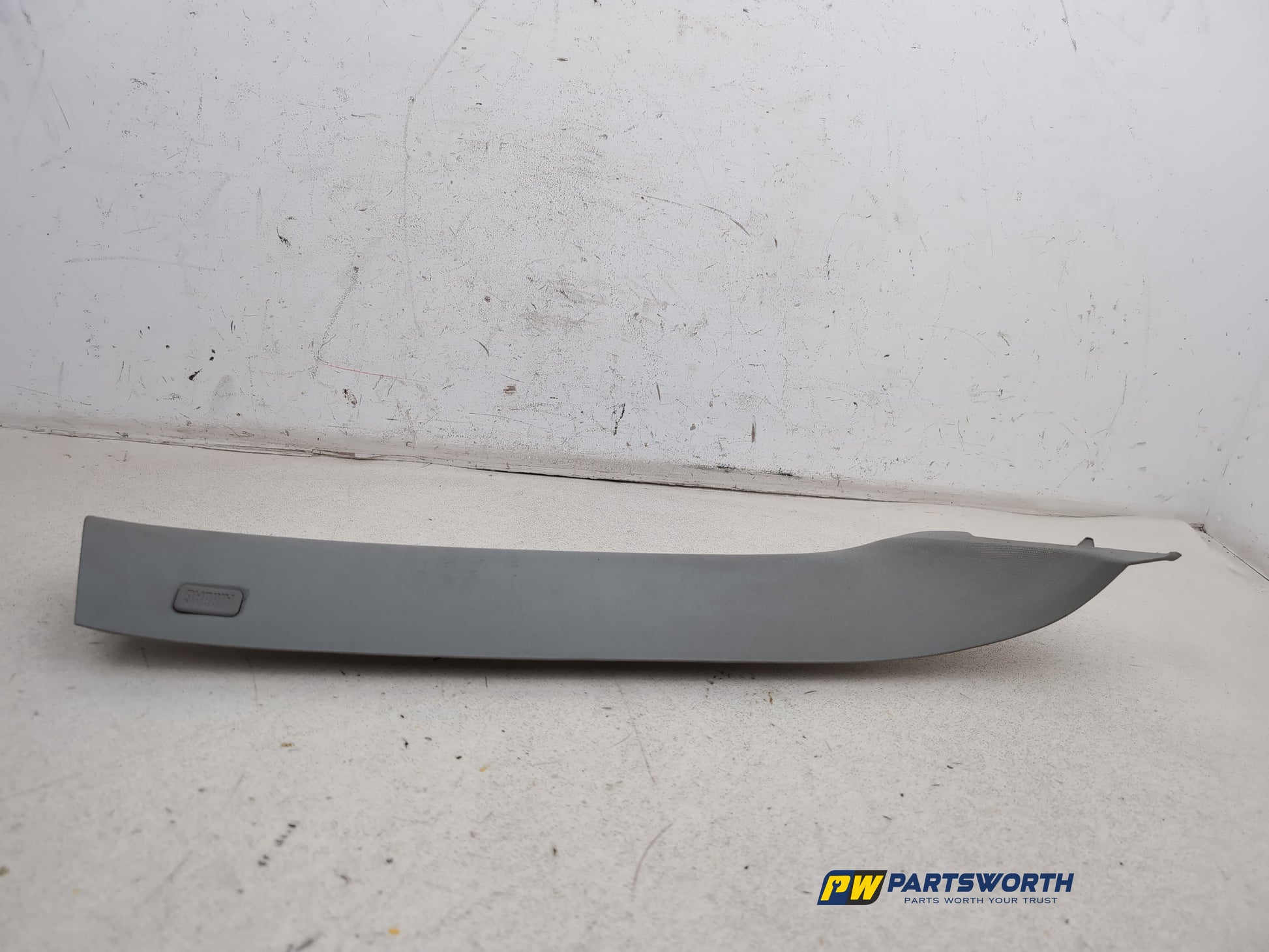 RH A Pillar Trim  1