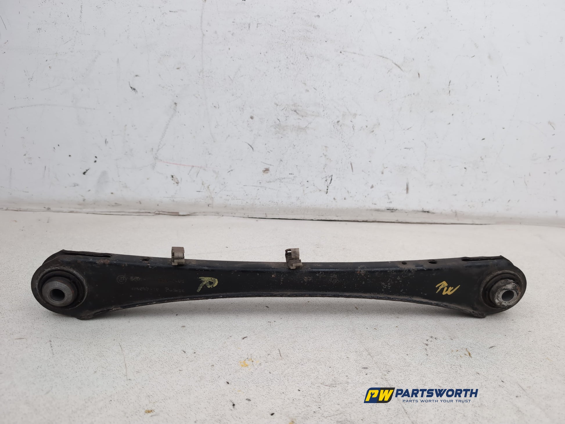 Suspension Arm Rear Wishbone RH 1