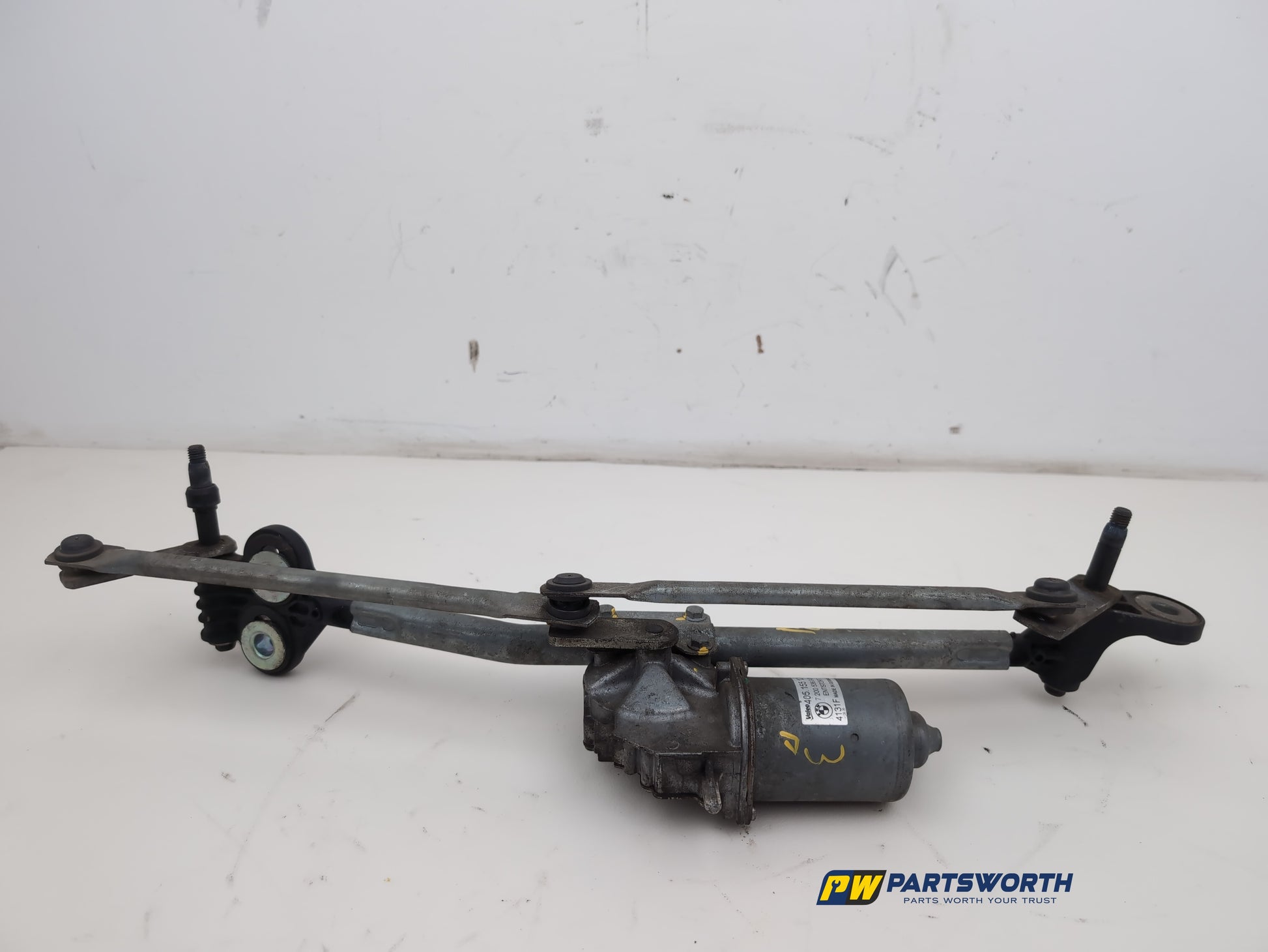 Front Wiper Motor & Mechanism / Linkage 1