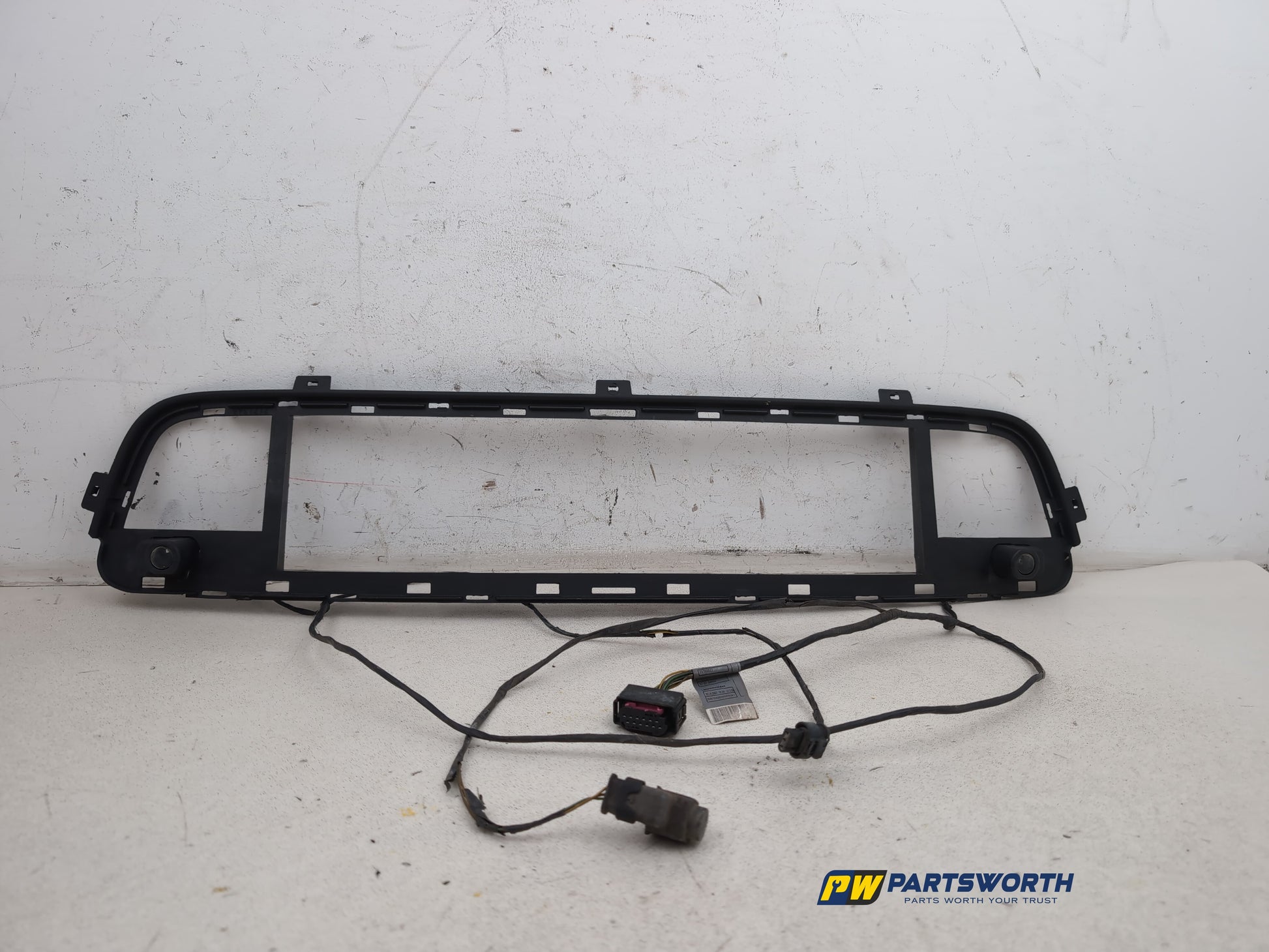 Front Parking Sensors and Bumper Wiring Loom 1
