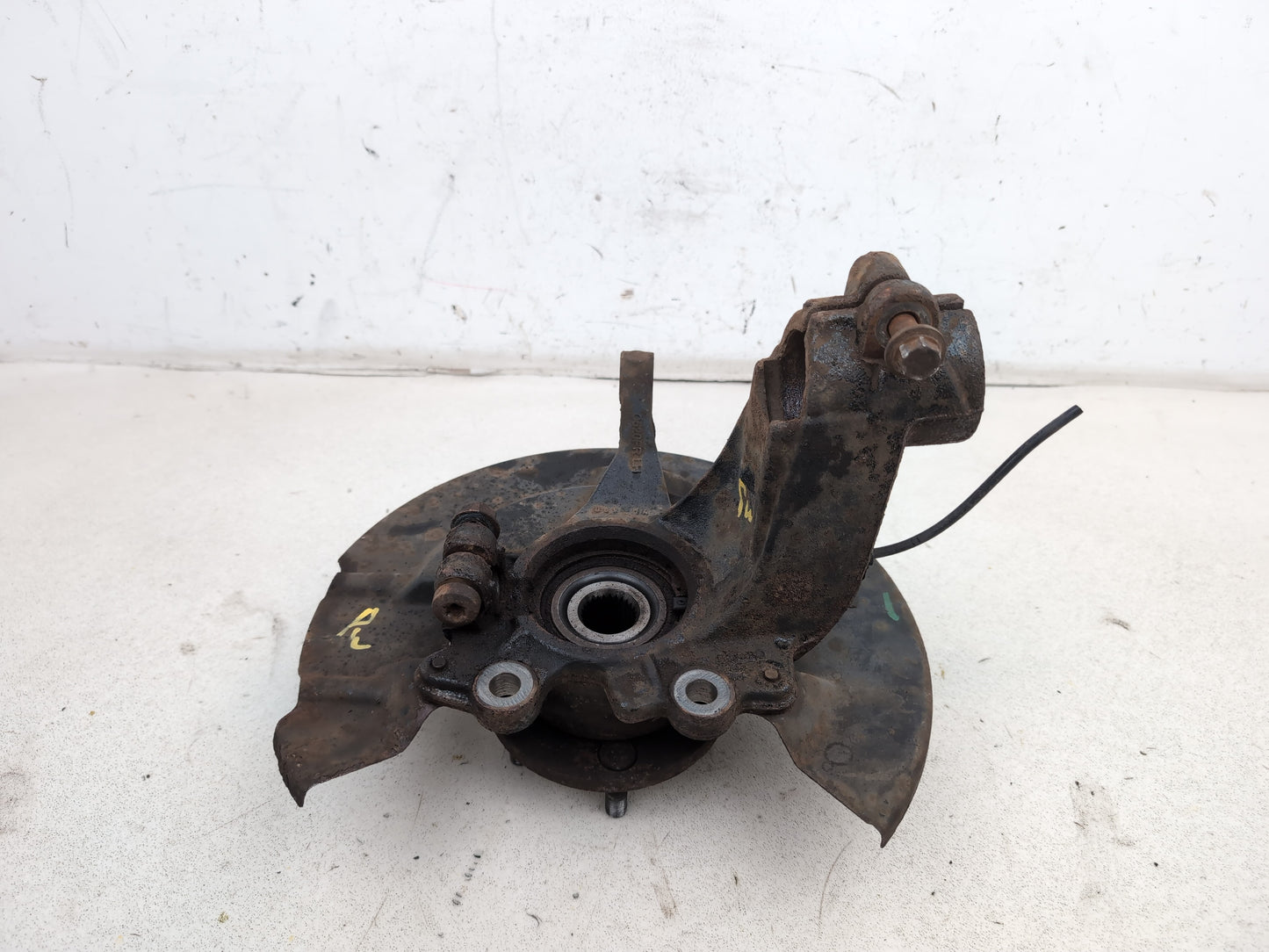 Wheel Hub Front LH 1