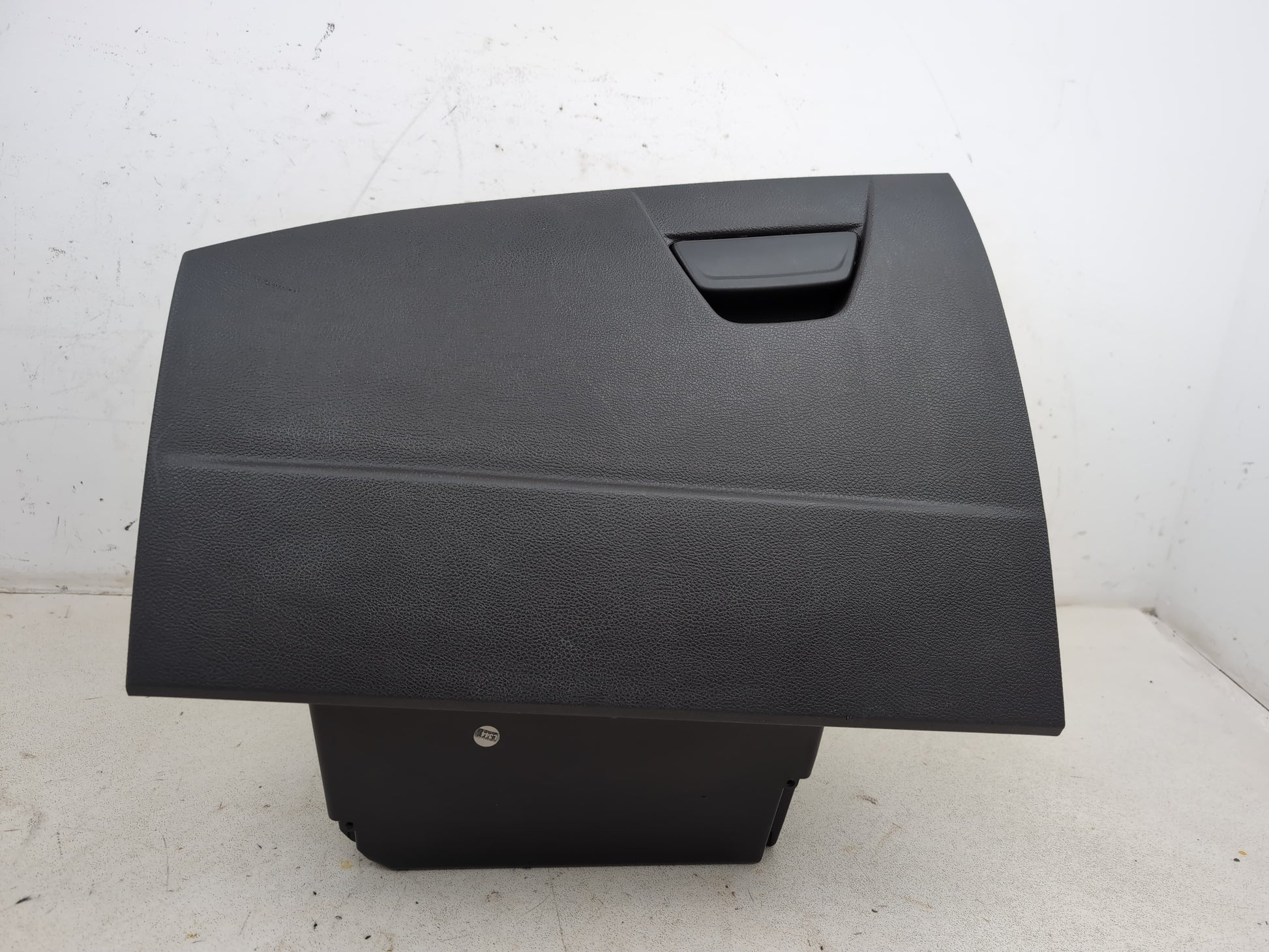 Glove Compartment Assembly 1