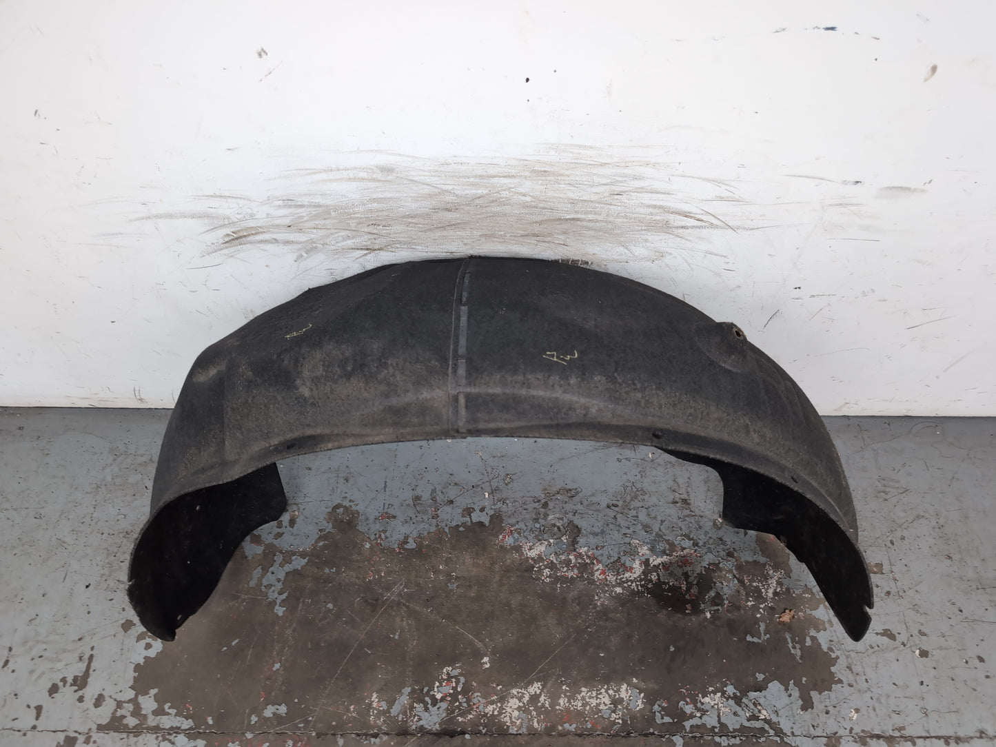 Moulding Wheel Arch Rear LH 1