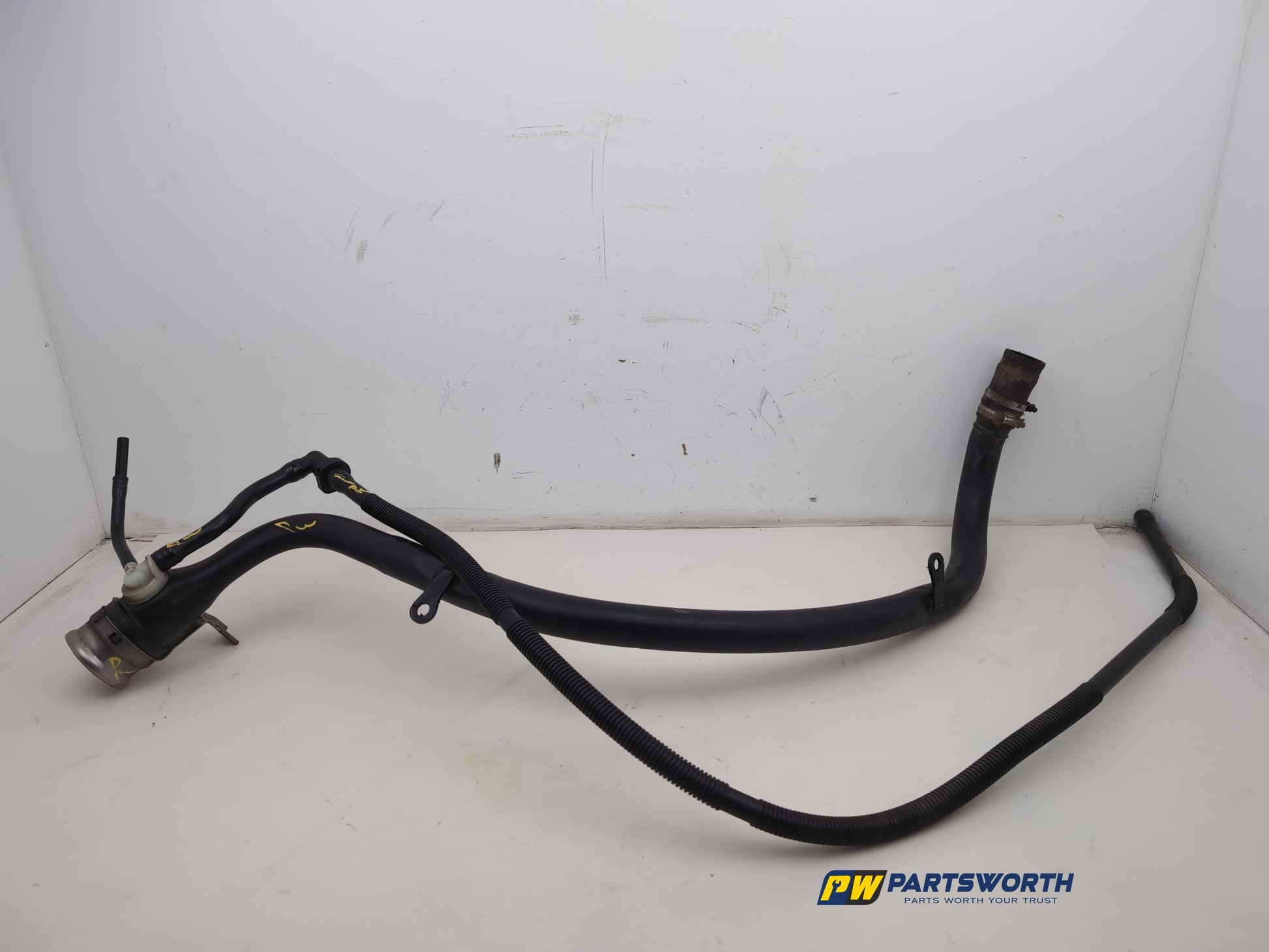 Fuel filler neck 1