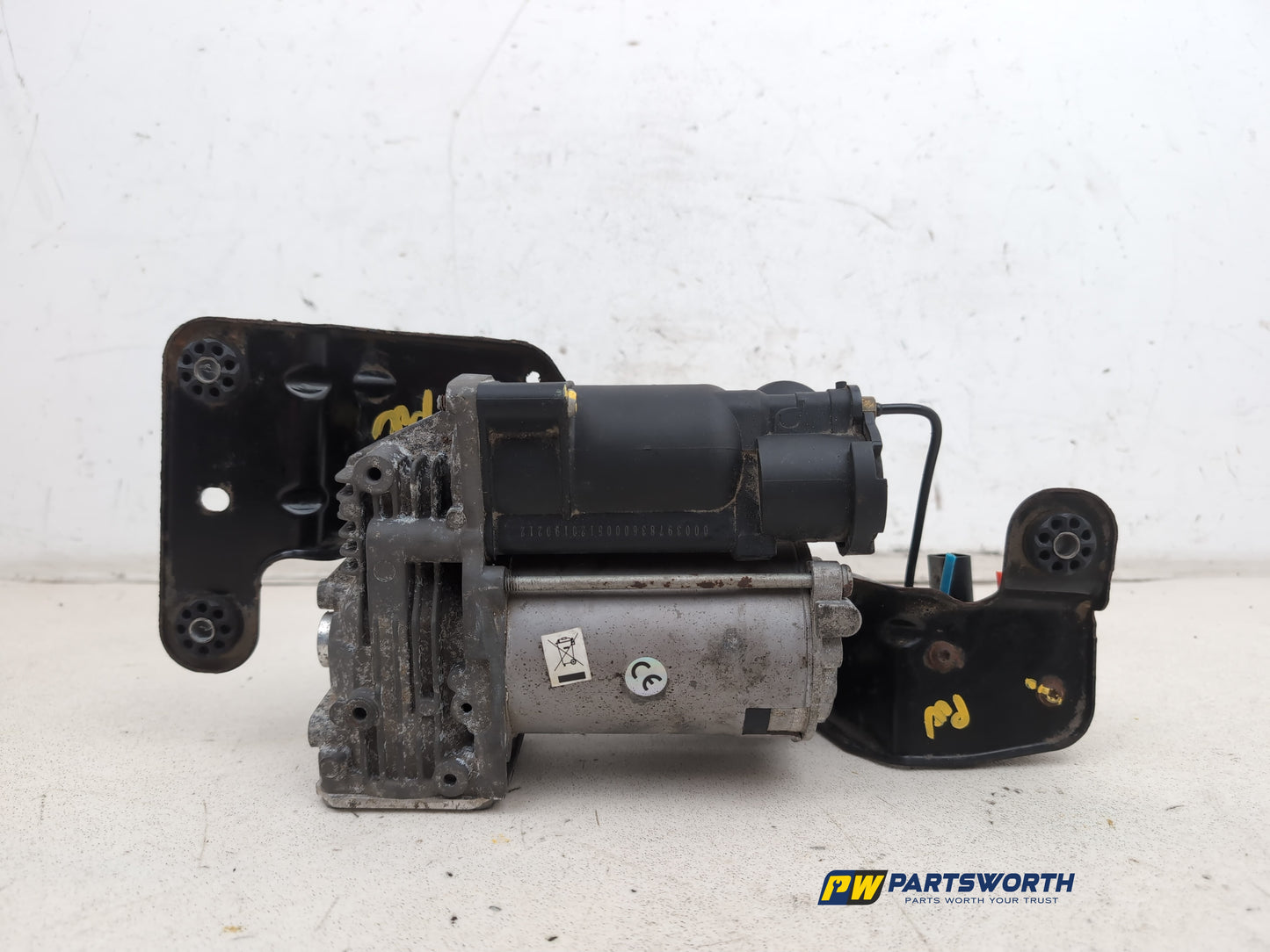 Air Suspension Compressor 1
