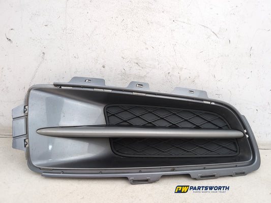 Grille Front RH 1