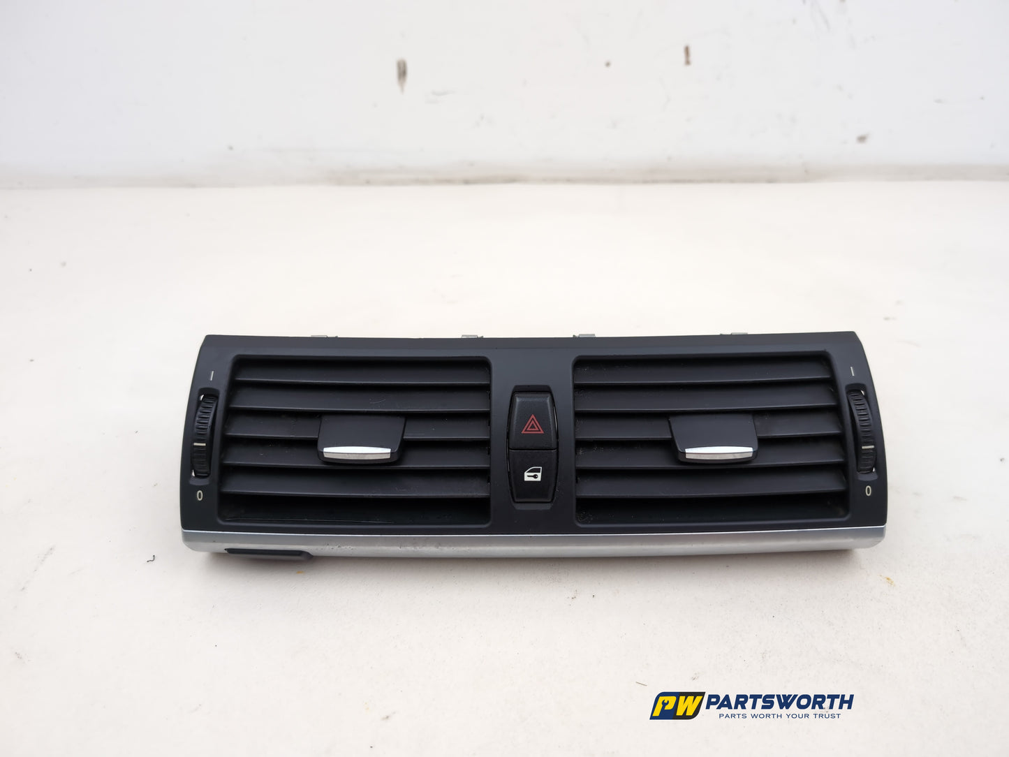 Dashboard Trim With Air Vent  1