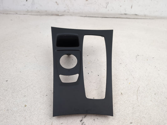 Centre Console Trim  1