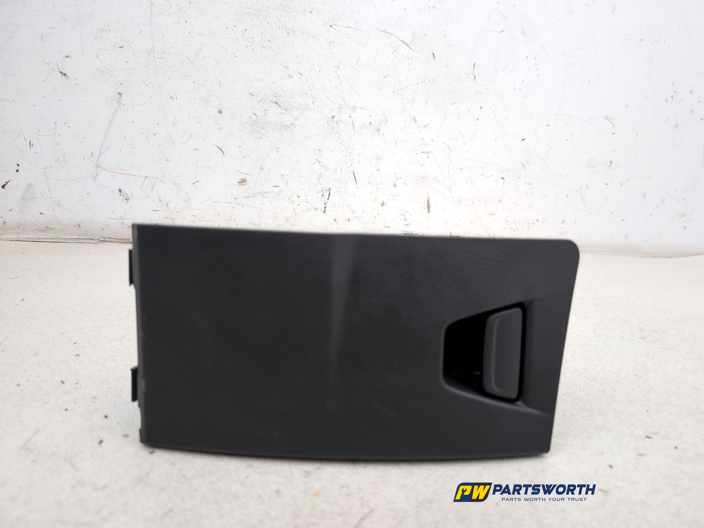 Glove Compartment Assembly 1