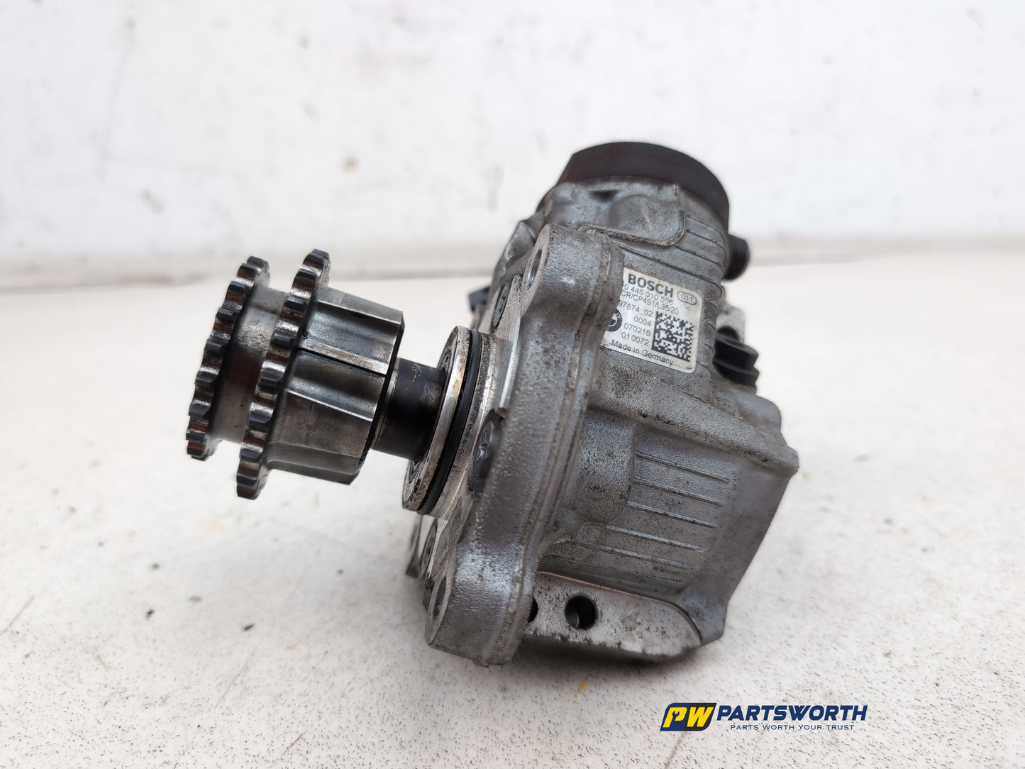 High pressure fuel pump 1