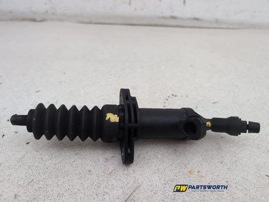 Clutch Master Cylinder 2