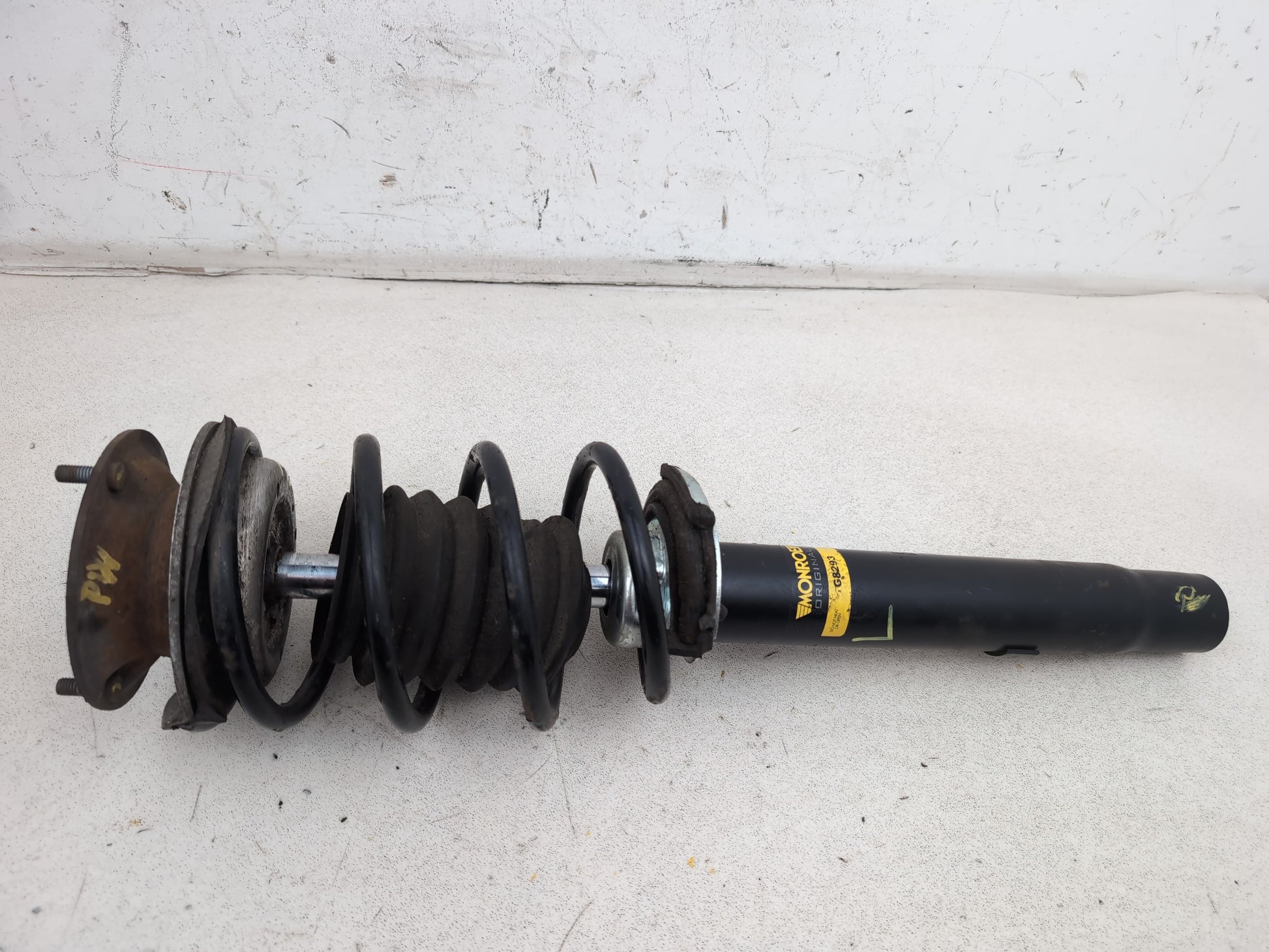 Bmw 1 Series 118d M Sport Shock Absorber Front Left Lh 20v01992 2004-2011
