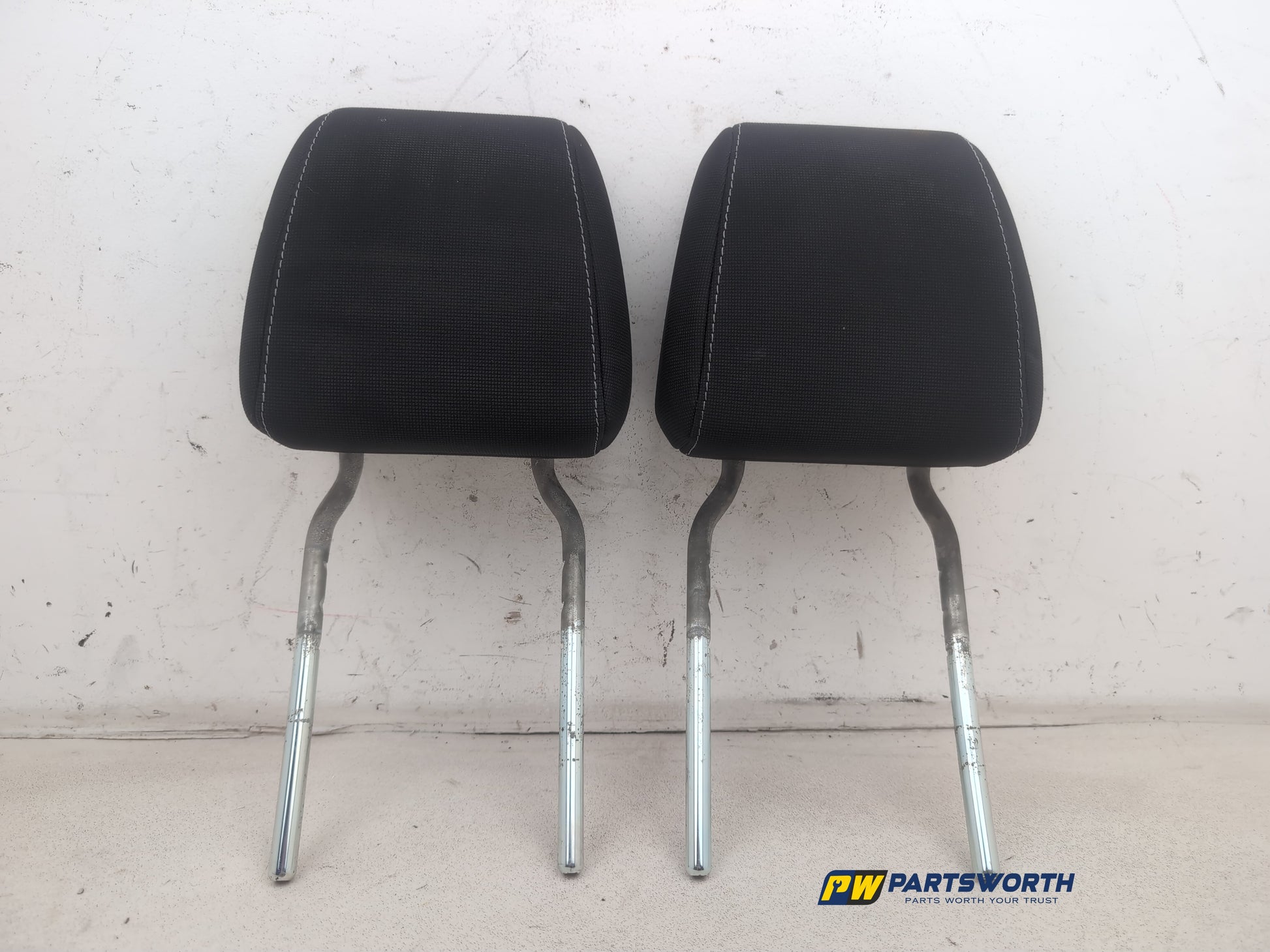Headrest Front Pair 1