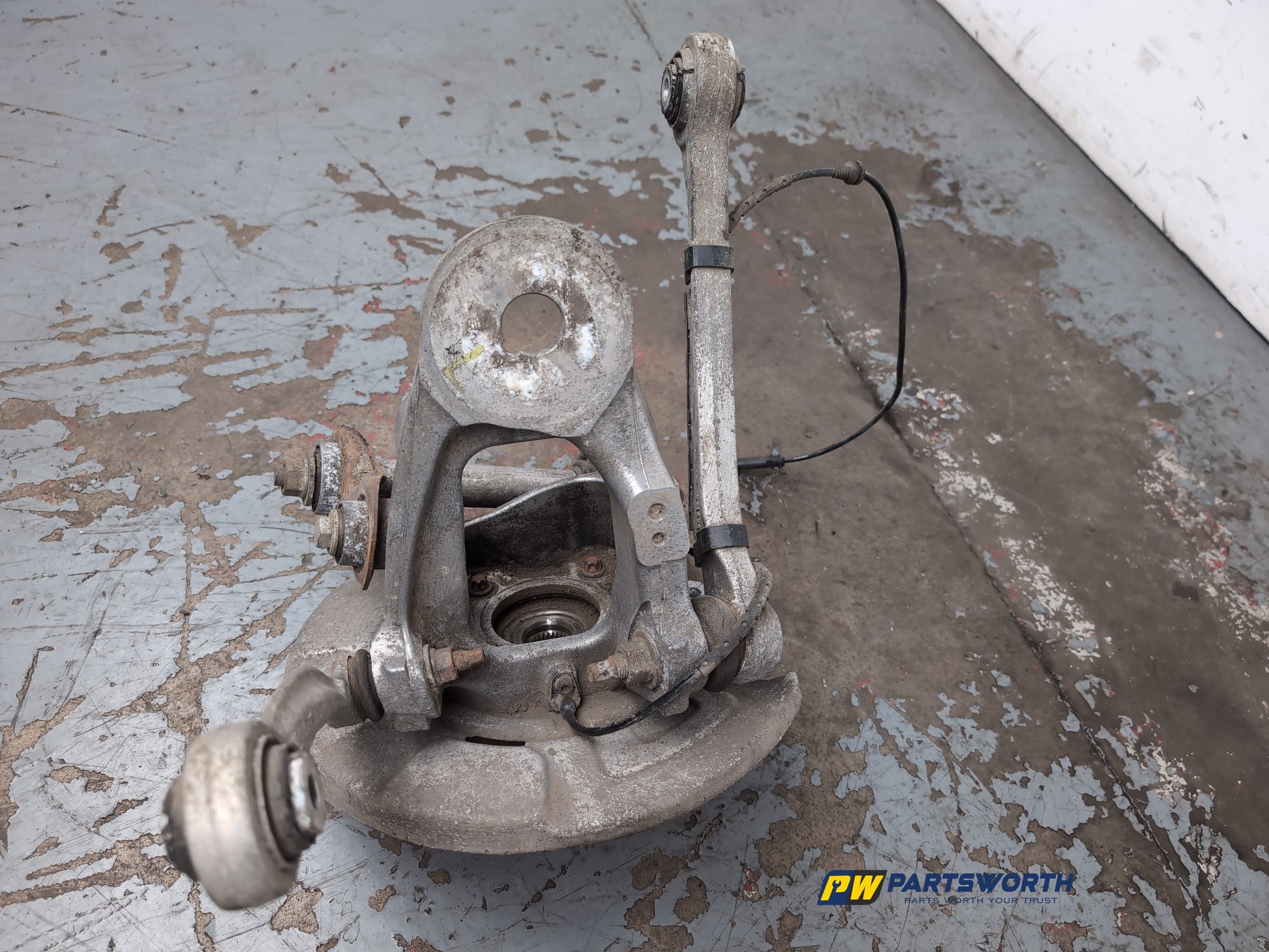 Wheel Hub Rear LH 7
