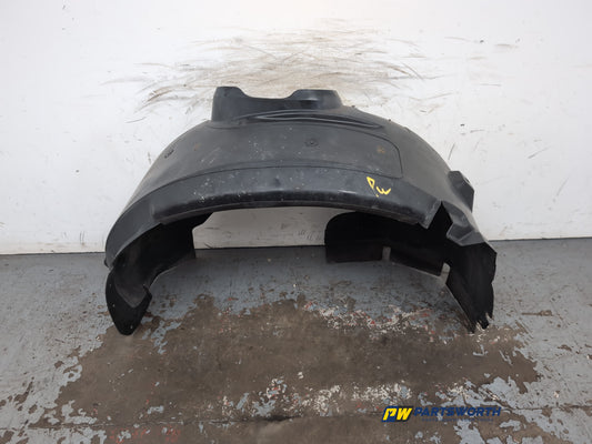 Moulding Wheel Arch Front RH 1