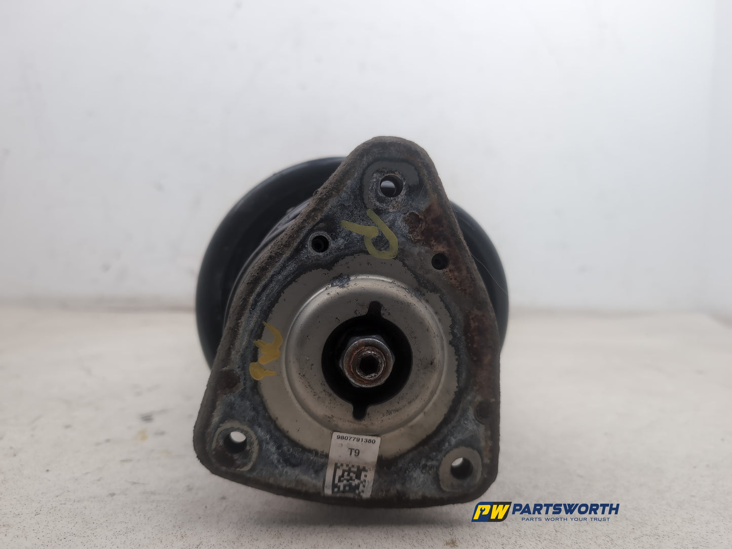 Shock Absorber Front RH 4
