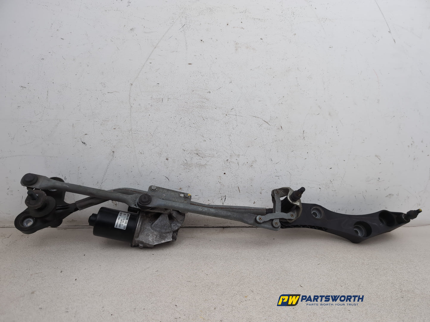 Front Wiper Motor & Mechanism / Linkage 1