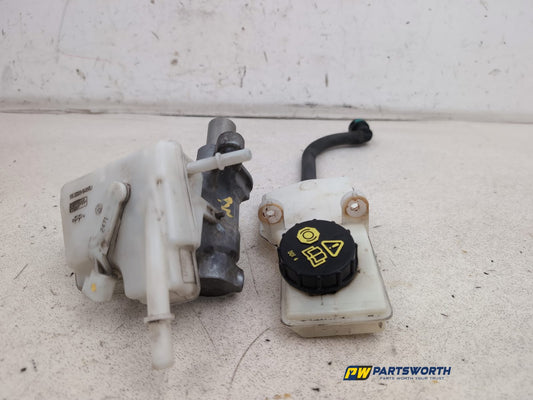 Brake Master Cylinder Assembly 1