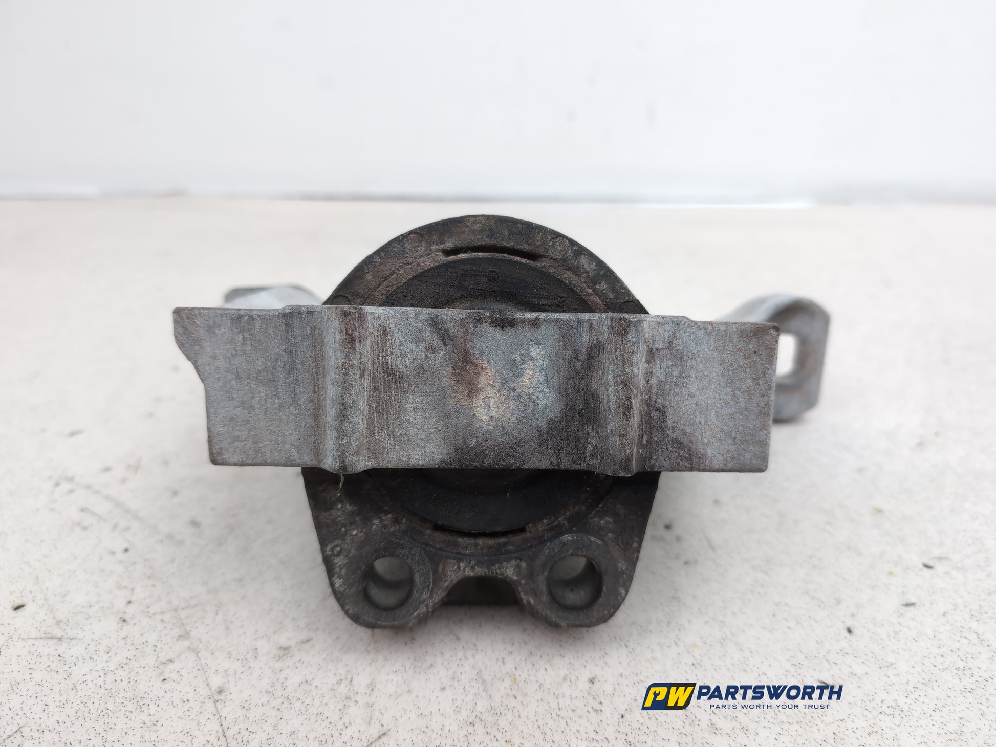 Engine Mounting RH 1