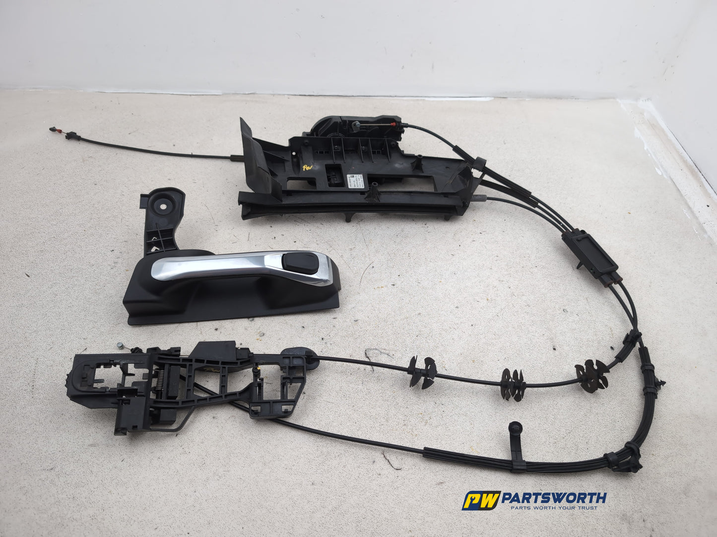 Door Lock Rear LH 1