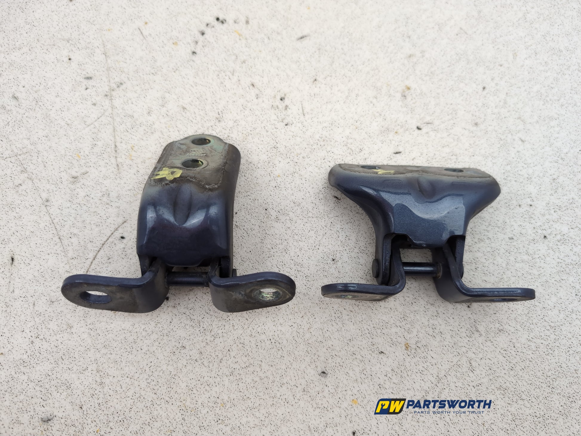 RH Front Door Hinge Pair  1
