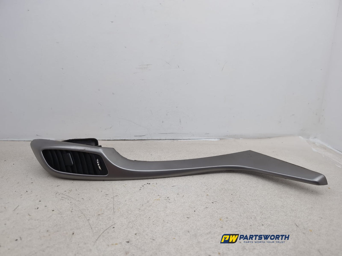 Dashboard Trim With Air Vent  1