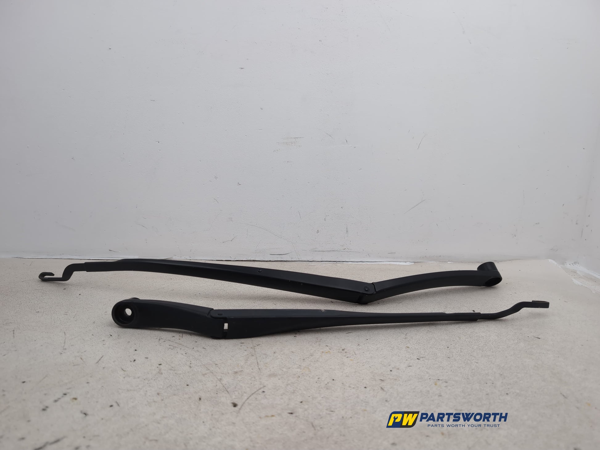 Wiper Front Arm 1