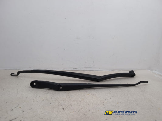 Wiper Front Arm 1