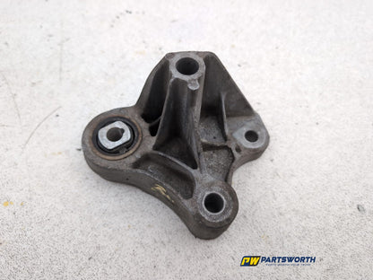 Transmission Mounting Bracket 1