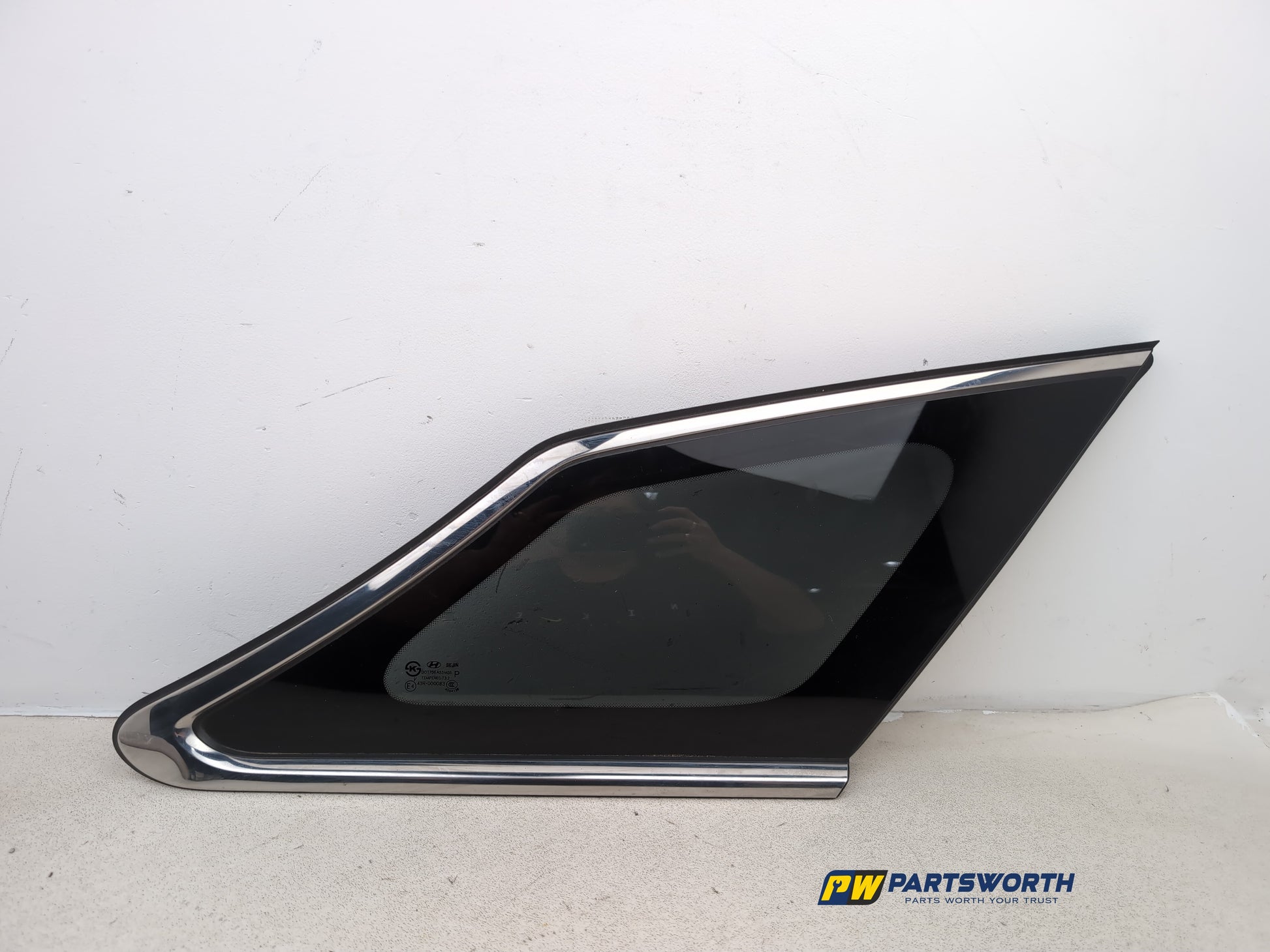Door Glass Quarter Light Rear RH 1