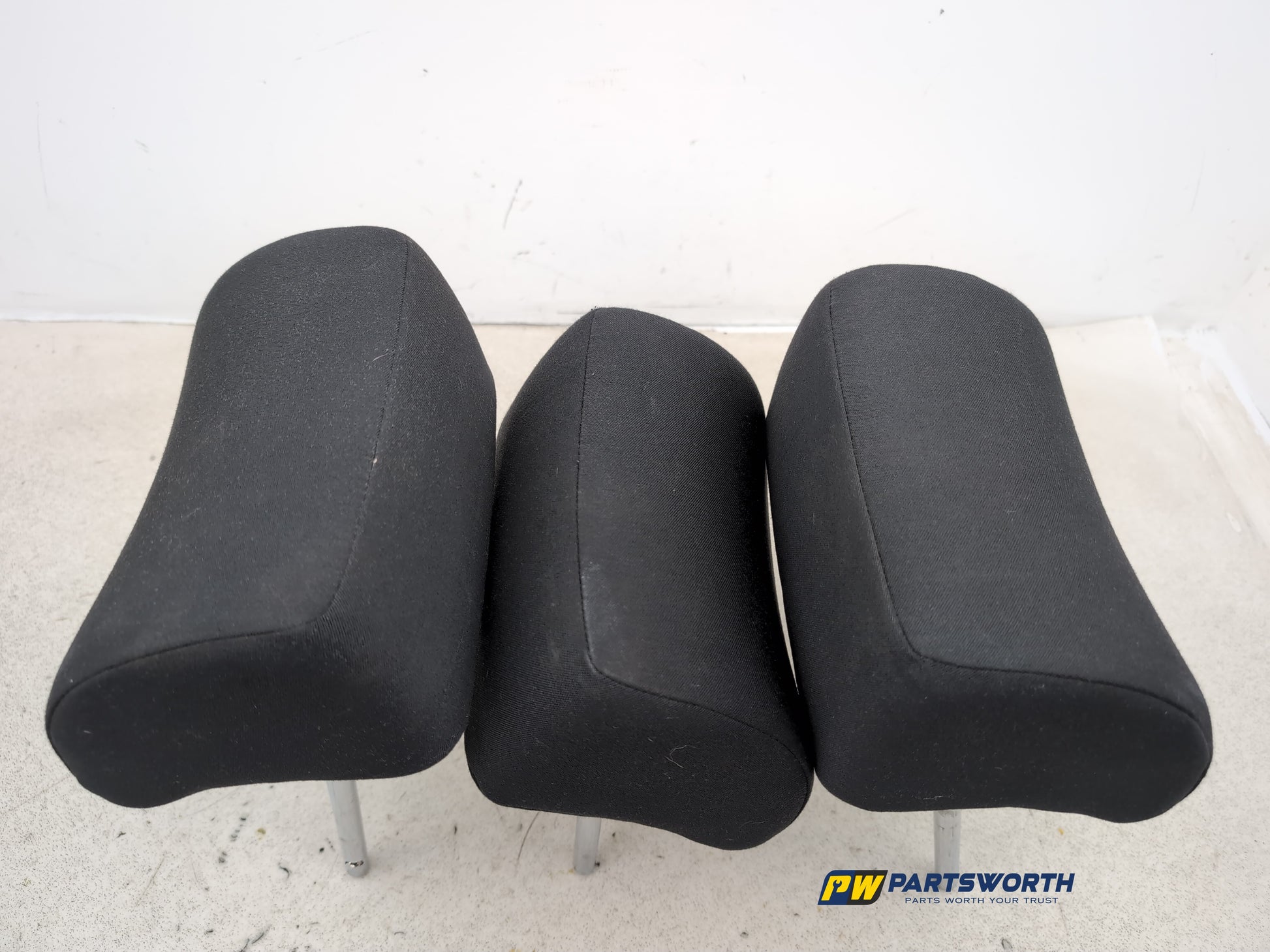 Rear Headrest 6