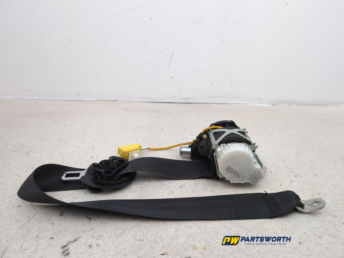 Seat Belt Front RH 1