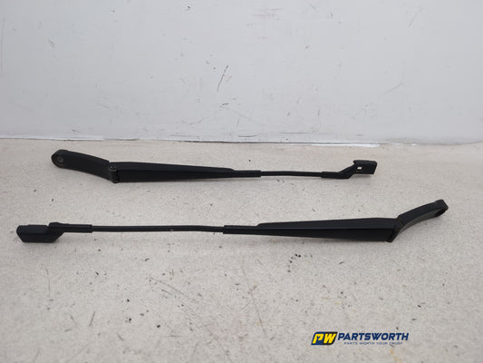 Wiper Front Arm 1
