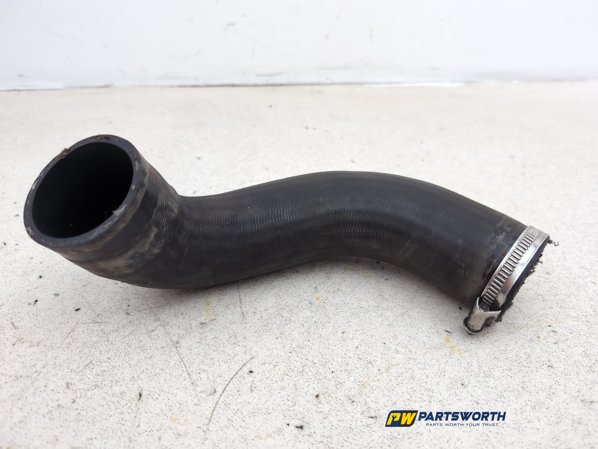 Turbo Intercooler Bottom Hose 1